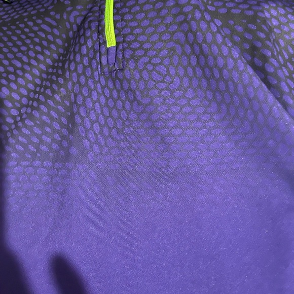 New, Nike Purple and Green Long Sleeve Athletic Top Jacket - Picture 5 of 11
